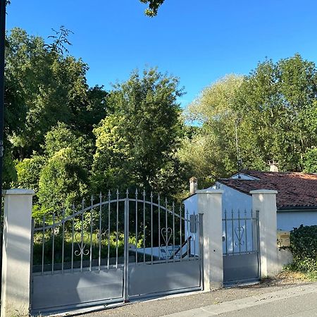 圣索旺Nickis House别墅 外观 照片